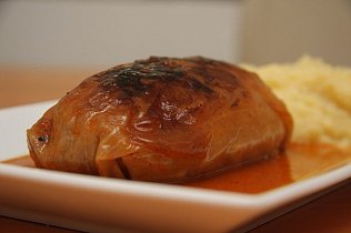 Голубцы с картофельным пюре